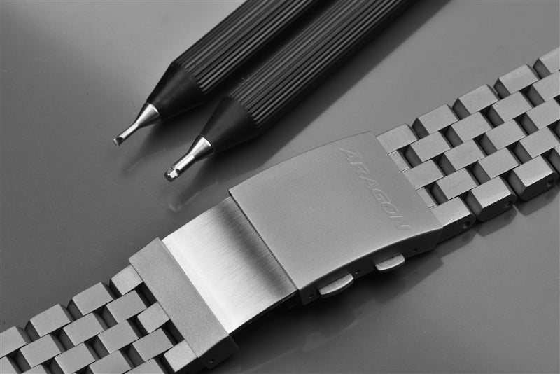 Parma Bracelet IP Gray (Fit on the 1st generation only)