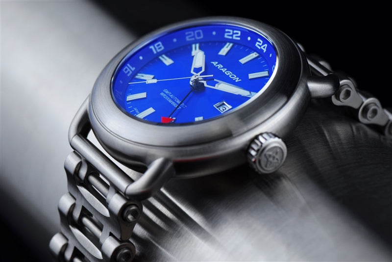 Millipede EVO GMT 44mm