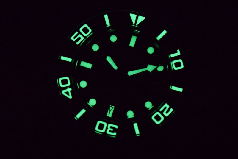 Divemaster 42 Swiss Automatic