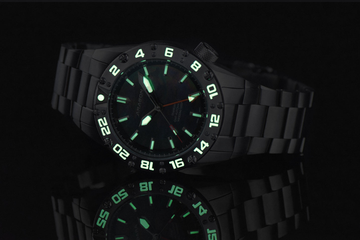 Enforcer TI GMT 9075 44MM