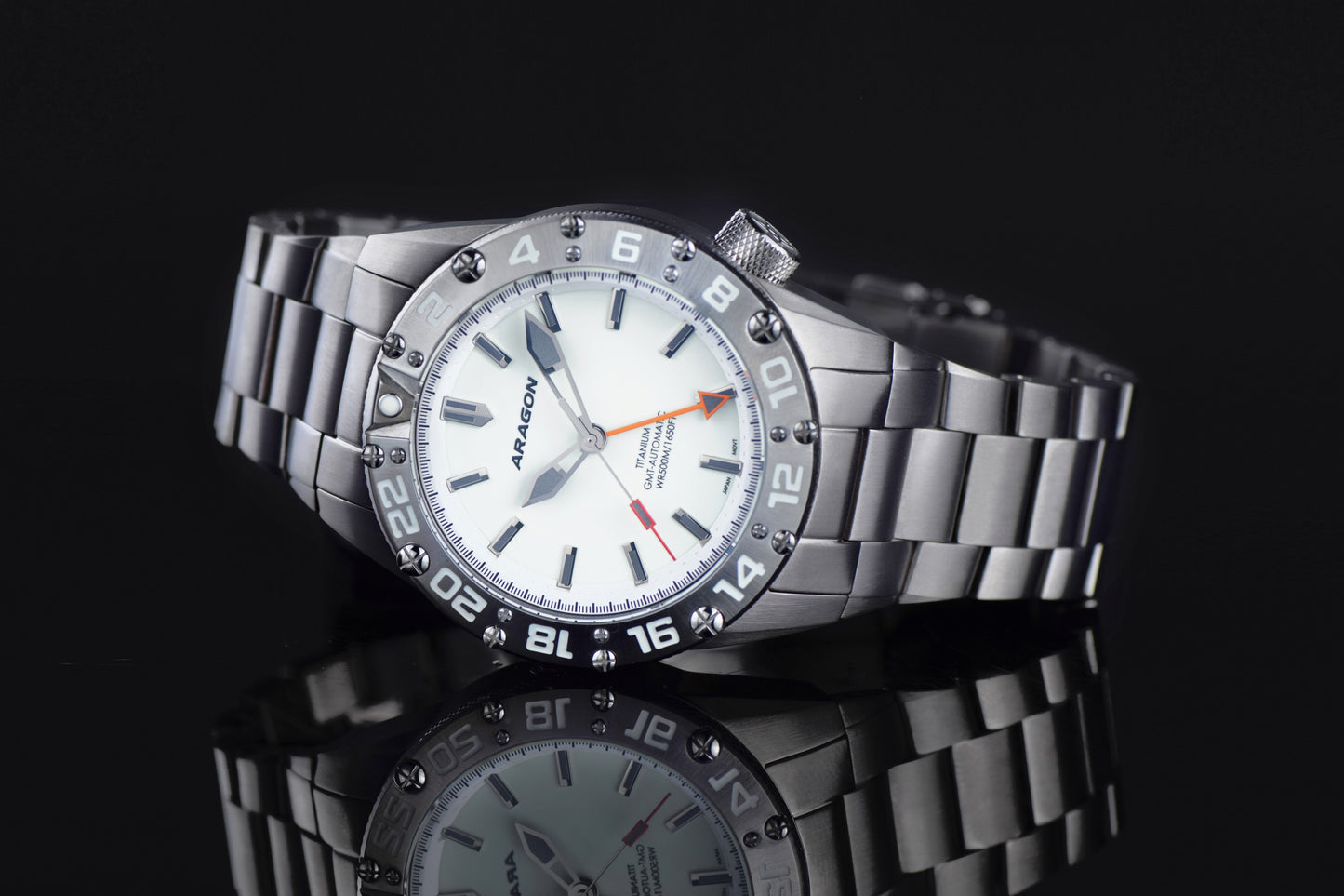 Enforcer TI GMT 9075 44MM